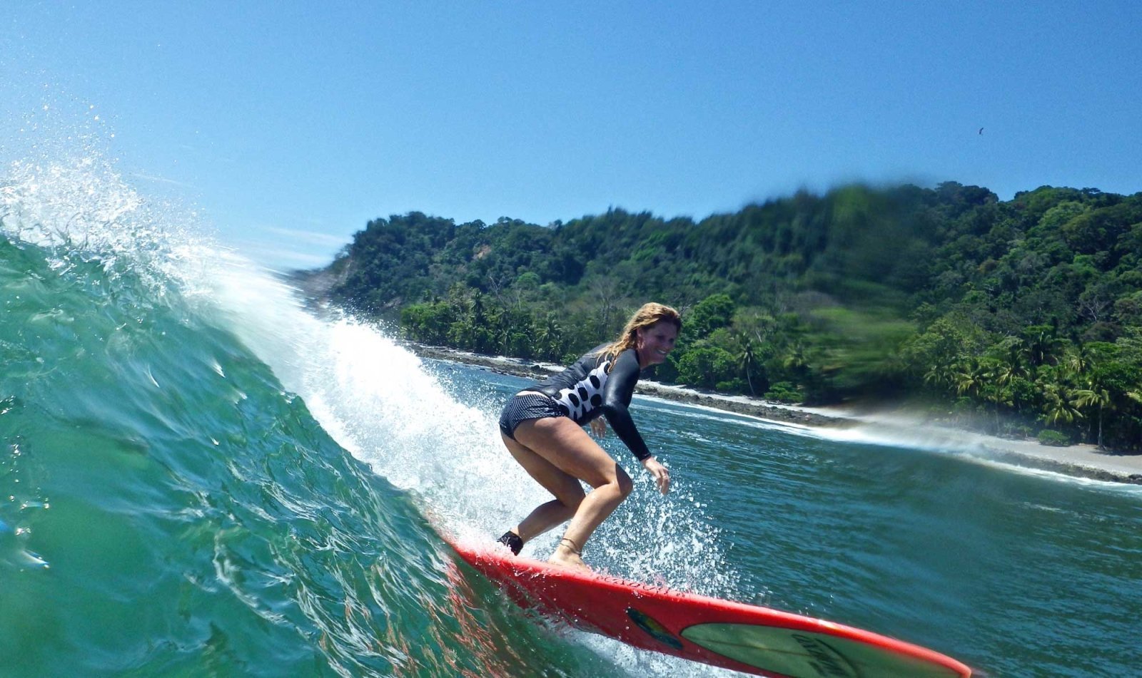 Things to do in Costa Rica - paradise for surfers.