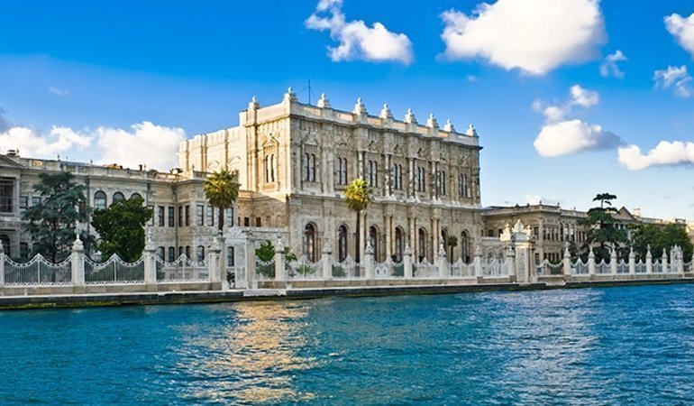 Things to do in Istanbul - Dolmabahce Palace