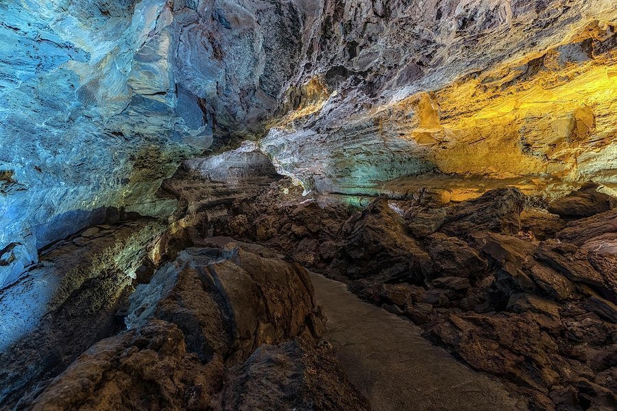 Excursions in Lanzarote - Cueva de Los Verdes
