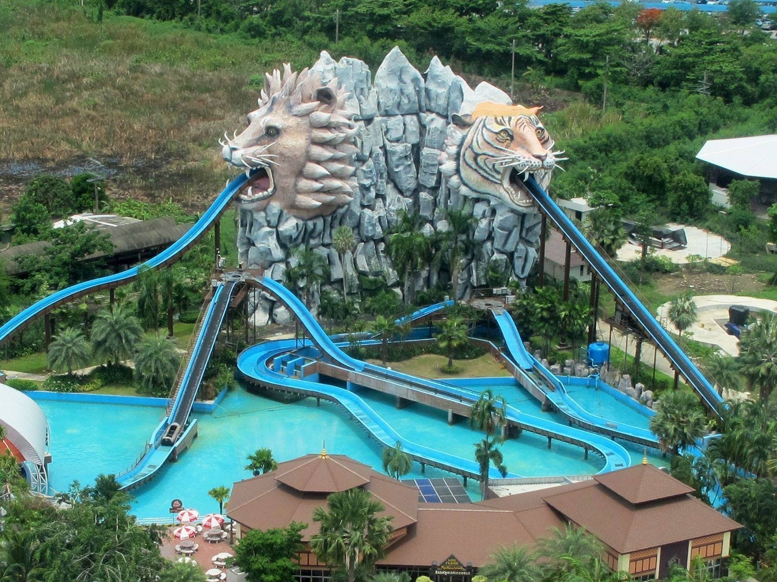 Tenerife trips to the tourist attractions - Siam Park