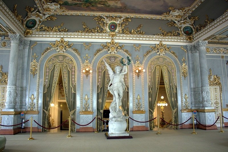 Things to do in Costa Rica - visit the National Theatre!