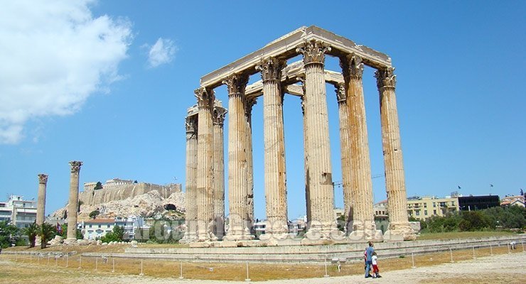 Things to do in Athens - Temple of Olympian Zeus