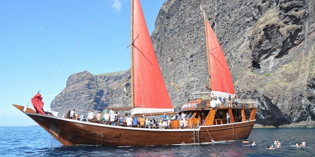 Tenerife sailing charters -  Shogun ship