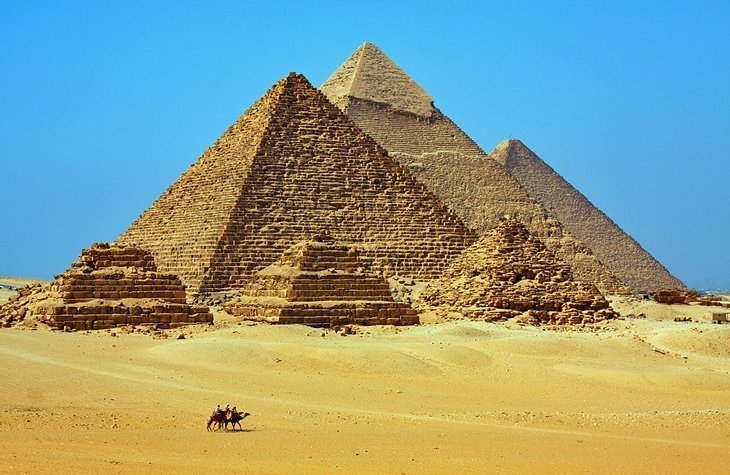 Egypt tours - pyramids.