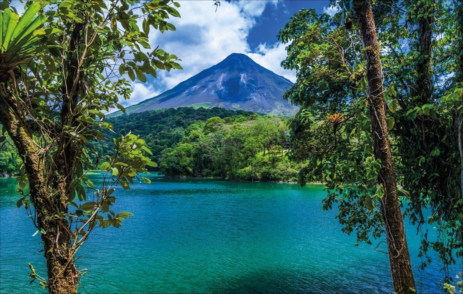 Chuyển phát nhanh hàng hóa từ sân bay SGN đi Costa Rica